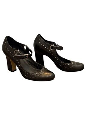 B. Makowsky Black Leather Studded Mary Jane Heels Size 6